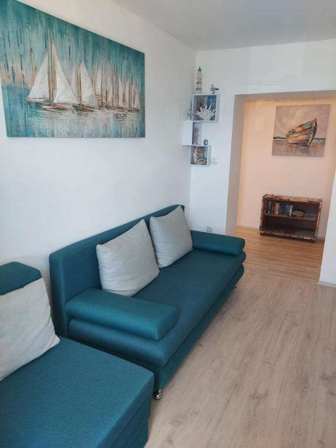 Apartmant Bionda Novi Vinodolski, Cozy And Nice Apartment For 4 People In The City Center מראה חיצוני תמונה